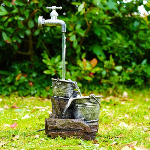 Water feature indoor - indoor, outdoor