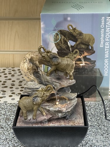 Elephants fountain water - ,